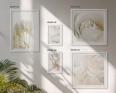 Conjunto de 5 quadros com moldura com detalhes em mármore rosa e branco