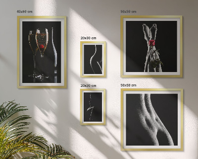 Galeria de parede Elegantes detalhes modernos em preto e vermelho.