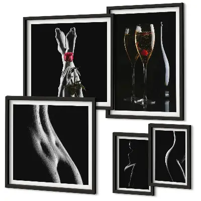 Galeria de parede com detalhes elegantes em preto e vermelho