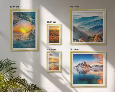Conjunto de 5 quadros com moldura de paisagens naturais com mar, montanhas e flores