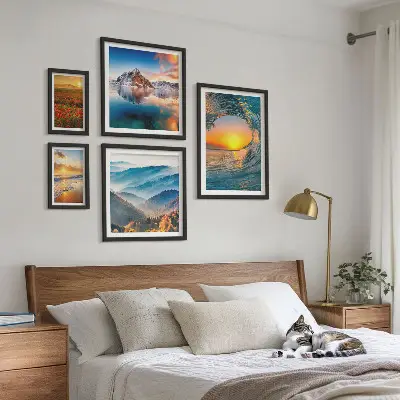 Conjunto de 5 quadros com moldura de paisagens naturais com mar, montanhas e flores