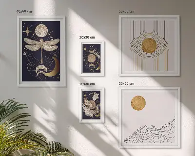Galeria de parede com motivos de insetos espaciais estilosos
