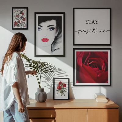 Conjunto de 5 quadros decorativos Retratos de mulheres com flores em estilo vintage