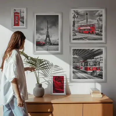 Conjunto de 5 quadros decorativos com temática de ícones arquitetônicos e veículos