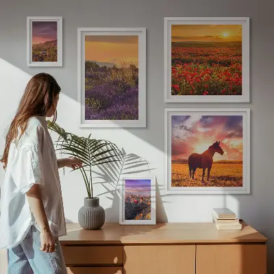 Conjunto de 5 quadros decorativos com paisagens da natureza cavalos e flores