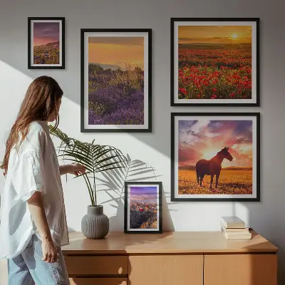 Conjunto de 5 quadros decorativos com paisagens da natureza cavalos e flores
