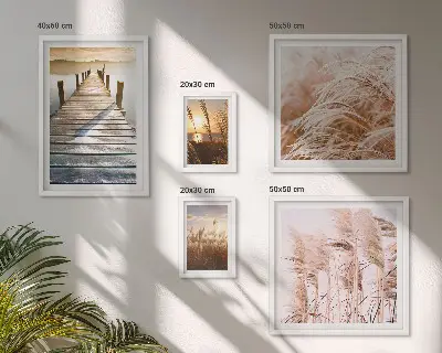 Parede galeria de quadros com vistas tranquilas da natureza