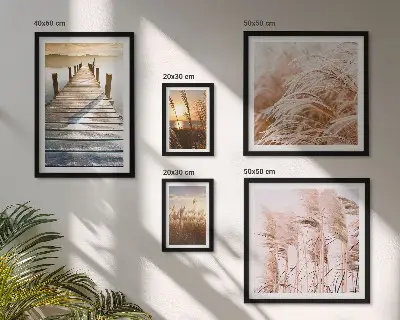 Parede galeria de quadros com vistas tranquilas da natureza