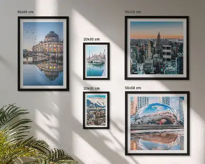 Galeria de parede com paisagens urbanas de arquitetura e natureza