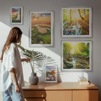 Conjunto de 5 quadros com moldura de paisagens com cachoeiras e vales