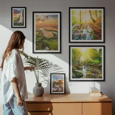 Conjunto de 5 quadros com moldura de paisagens com cachoeiras e vales