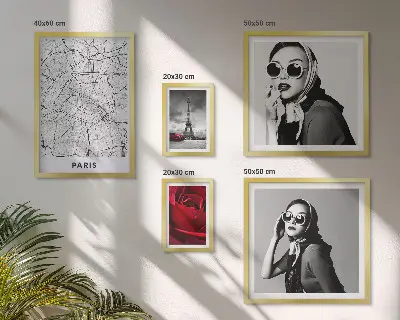 Galeria de quadros para parede com detalhes elegantes da moda parisiense