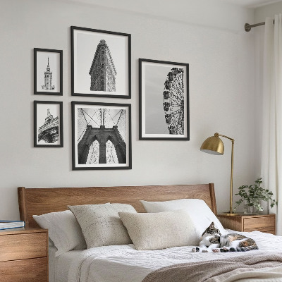 Conjunto de 5 quadros decorativos arquitetura metropolitana em preto e branco