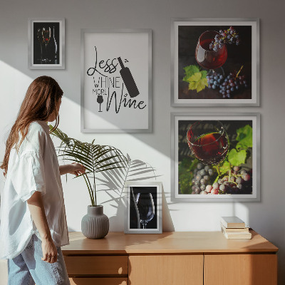 Parede galeria de quadros Vinhos e acessórios elegantes