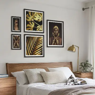 Galeria de parede retratos de mulheres em estilo glamoroso com temática natureza