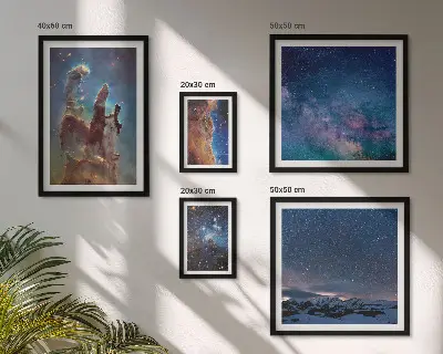 Conjunto de 5 quadros decorativos com paisagens cósmicas de galáxias