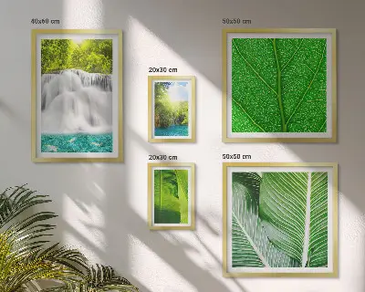 Galeria de quadros para parede com estampa de cachoeiras e palmeiras tropicais