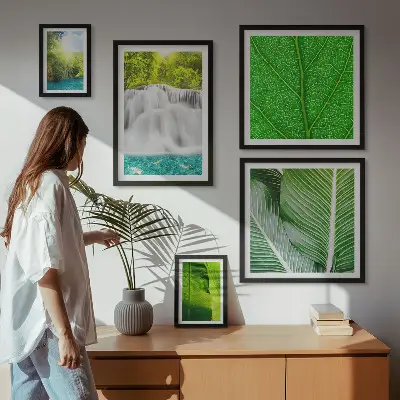 Galeria de quadros para parede com estampa de cachoeiras e palmeiras tropicais