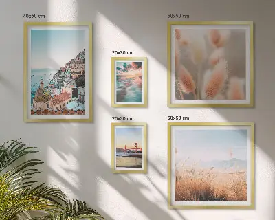 Conjunto de 5 quadros com moldura com paisagens de natureza costeira