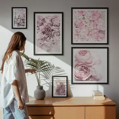 Conjunto de 5 quadros decorativos com estampas de arranjos florais vintage