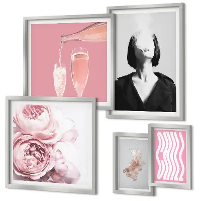 Quadro decorativo mulher fumando com vinho gelado