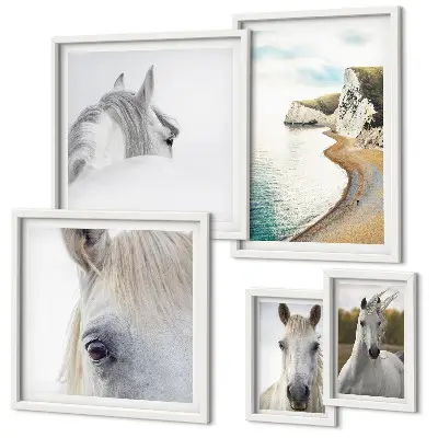 Conjunto de 5 quadros com moldura de cavalos na praia com estilo minimalista
