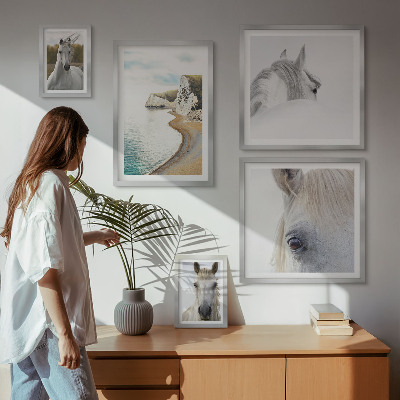 Conjunto de 5 quadros com moldura Cavalos praia natureza minimalismo