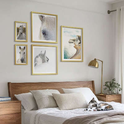 Conjunto de 5 quadros com moldura Cavalos praia natureza minimalismo