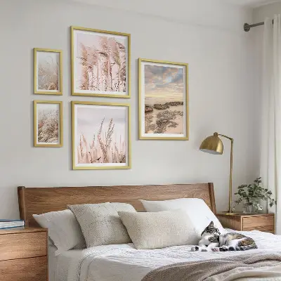 Galeria de quadros para parede com paisagens litorâneas e sol