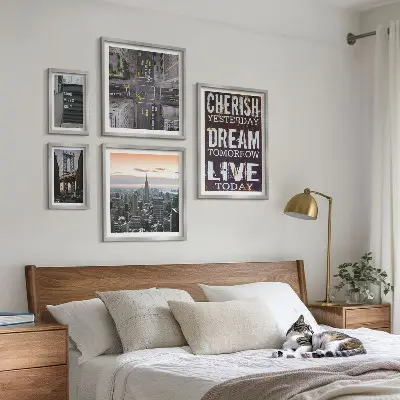 Conjunto de 5 quadros decorativos de slogans inspiradores para cidades