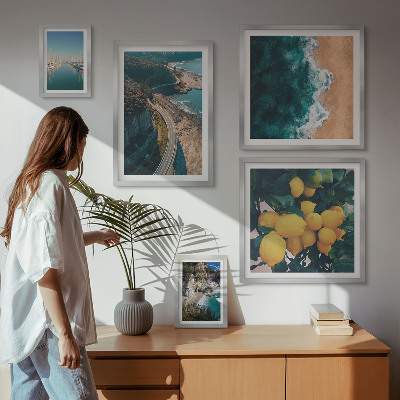 Conjunto de 5 quadros com moldura paisagens de praia cítricas