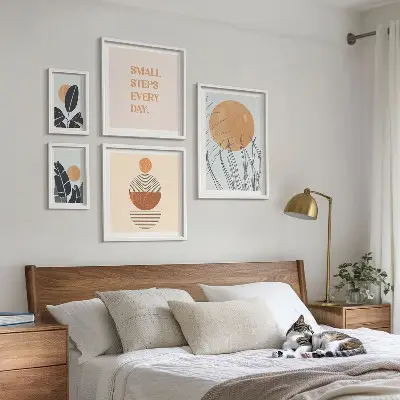 Conjunto de 5 quadros com moldura com estampas gráficas de plantas