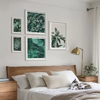 Galeria de quadros para parede com motivos de folhas verdes