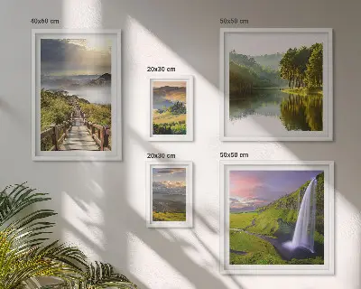 Conjunto de 5 quadros com moldura de paisagens com cachoeiras e montanhas