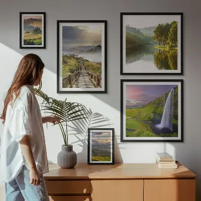 Conjunto de 5 quadros com moldura de paisagens com cachoeiras e montanhas