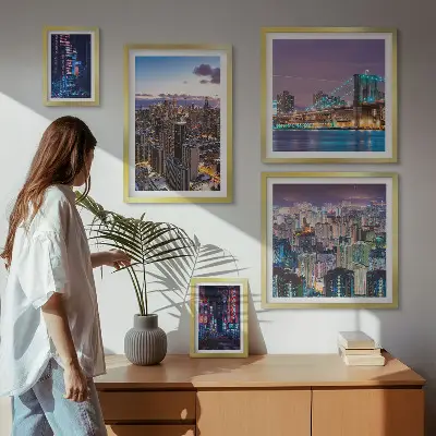 Galeria de parede paisagens noturnas com luzes de néon