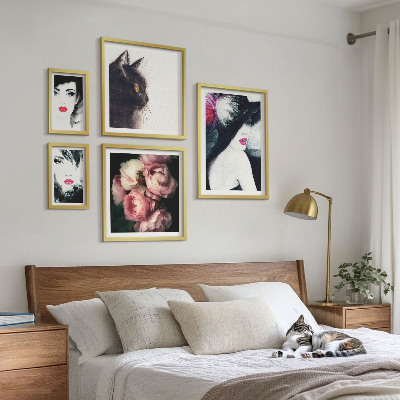 Galeria de parede Retratos elegantes de mulheres com rosas
