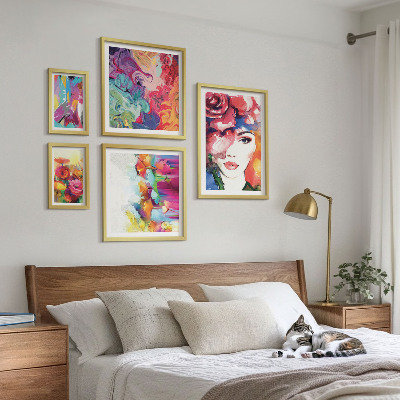 Conjunto de 5 quadros com moldura Retratos abstratos coloridos