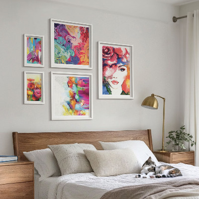 Conjunto de 5 quadros com moldura Retratos abstratos coloridos