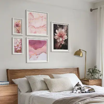 Conjunto de 5 quadros com moldura arranjo floral cor-de-rosa