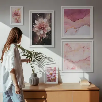 Conjunto de 5 quadros com moldura arranjo floral cor-de-rosa