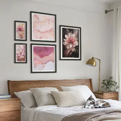 Conjunto de 5 quadros com moldura arranjo floral cor-de-rosa
