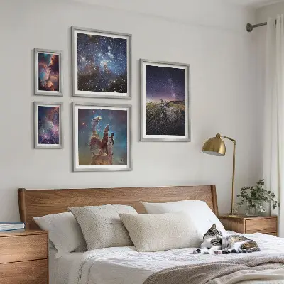 Galeria de quadros de parede com paisagens cósmicas de galáxias