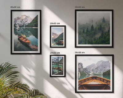 Conjunto de 5 quadros decorativos barcos em lagos tranquilos nas montanhas