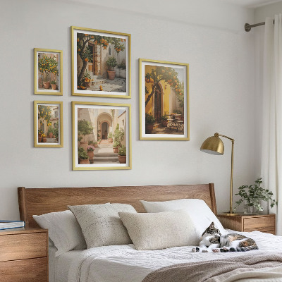 Conjunto de 5 quadros com moldura Ruas encantadoras e alaranjadas