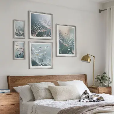 Conjunto de 5 quadros com moldura estampa de plantas minimalistas com gotas de orvalho