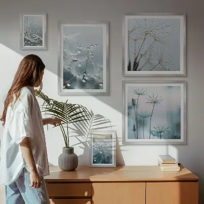 Conjunto de 5 quadros decorativos com motivos vegetais e gotas de água