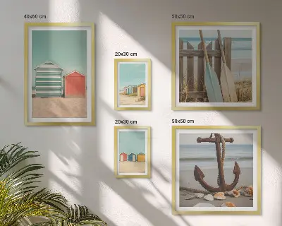 Galeria de quadros para parede com tema de casas de praia elegantes