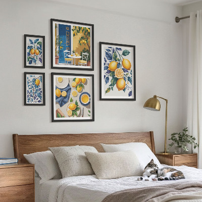 Parede galeria de quadros Cozinha provençal cítrica