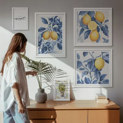 Conjunto de 5 quadros com moldura com detalhes rústicos em limão